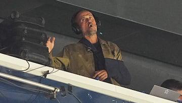 参加球队的, 半场再次坐, 足球协会第